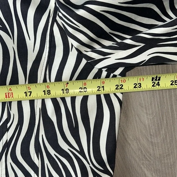 Worthington Zebra Print Trench Coat XL NWOT Stretch Black/White Cotton Funky - Picture 9 of 12